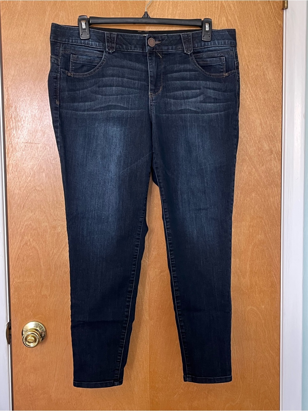Democracy Women’s Size 18W “Ab”solution Dark-Wash Skinny Jeans | Plus-Size